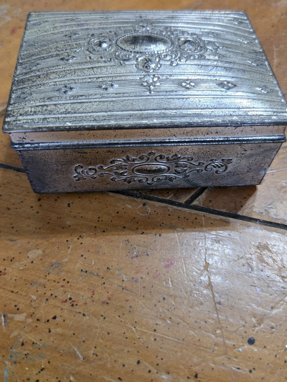 Vintage Occupied Japan Metal Trinket Box